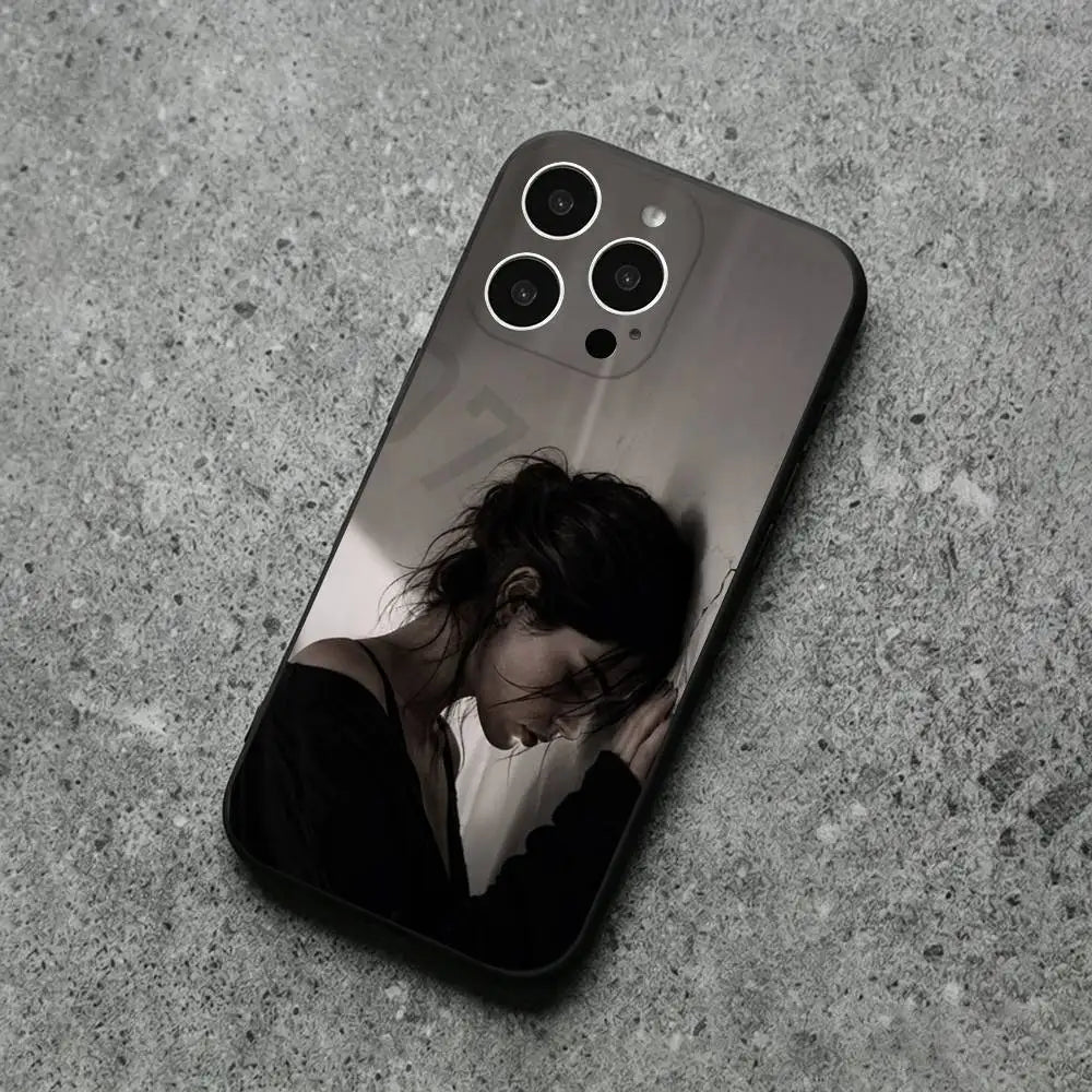 G-Gracie Abrams Hit the Wall Phone Case For IPhone17,11,12,13,14,15,16,XS,XR,X,Mini,Pro,Max,Plus,Shell,Cover