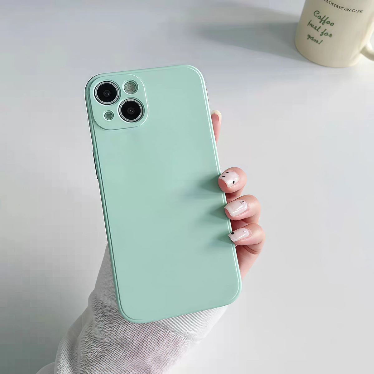 Custom Matte Phone Case For iPhone 17 16 15 14 13 12 11 Pro Max Air Mini E SE 2020 2022 XS XR 7 8 Plus DIY Your Photo Soft Cover