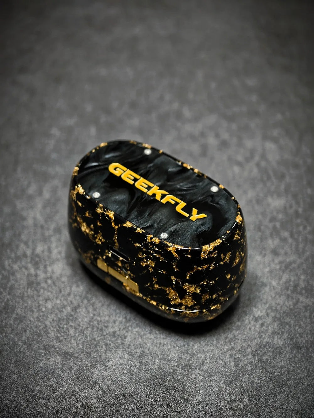 GEEKFLY Super 16 12BA+2PEBC+Planar+DMD TWS IEM HIFI True Wireless Bluetooth Earbuds 16 Units Balanced in-ear Earphones with AMP