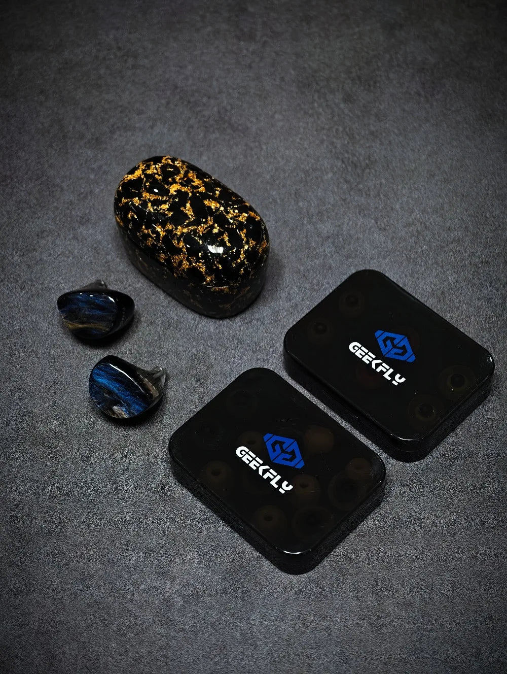 GEEKFLY Super 16 12BA+2PEBC+Planar+DMD TWS IEM HIFI True Wireless Bluetooth Earbuds 16 Units Balanced in-ear Earphones with AMP