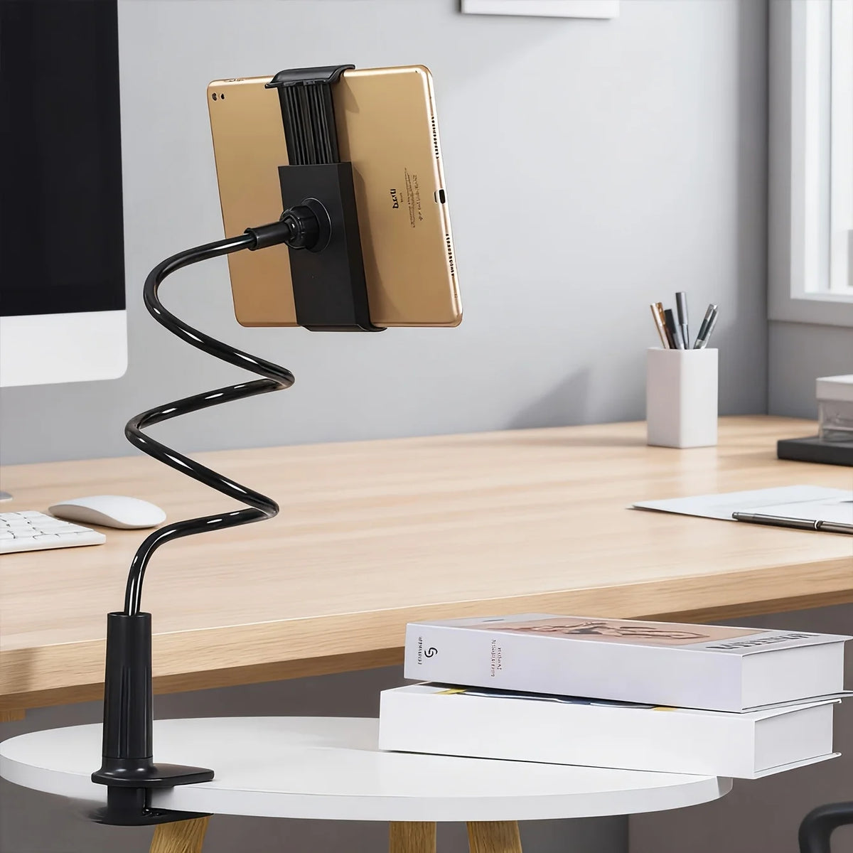 360° Adjustable Gooseneck Holder for Phones And Tablets, Clip-On Style, 27.56inch Long, Suitable for Desk And Bedside Use