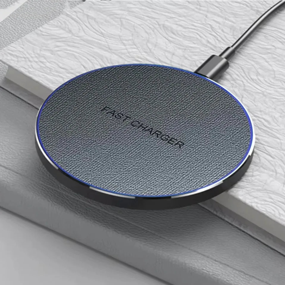 Ultra-Thin Fast Wireless Charger Pad for Samsung Galaxy S25 iPhone 17 16 15 14 13 Pro Max Wireless Induction Charging Station