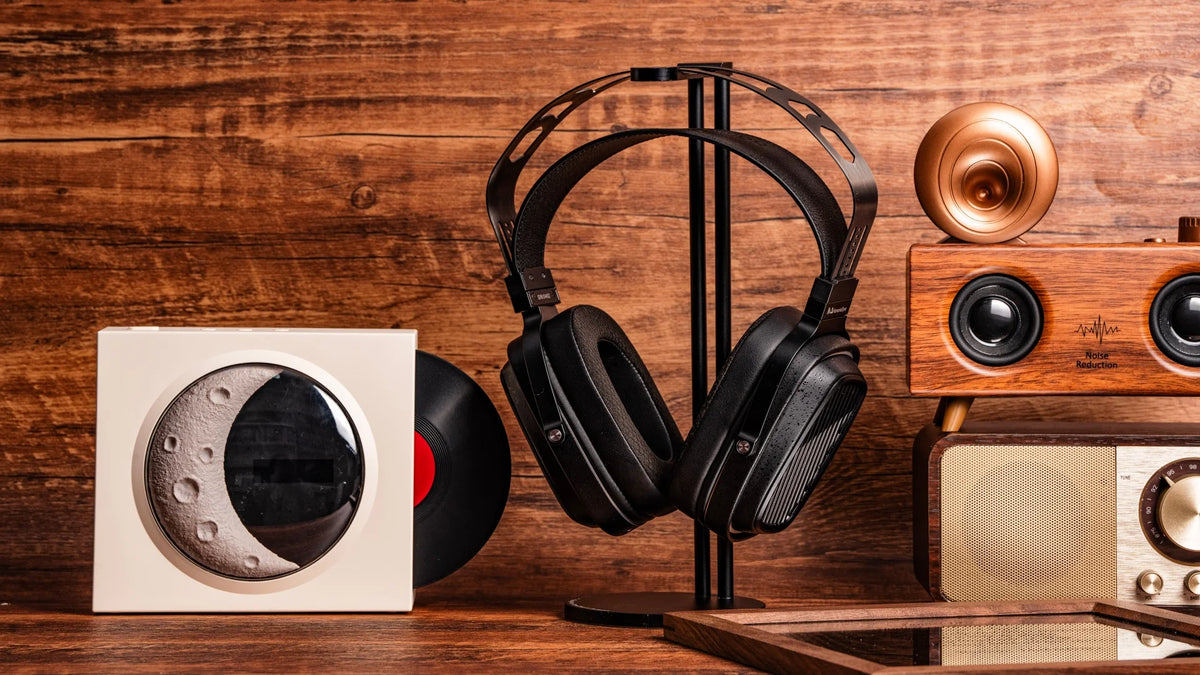HarmonicDyne Romantic Open-Back Over-ear Headphones 60mm Bamboo Fiber Driver & Open-Back Earcup Design