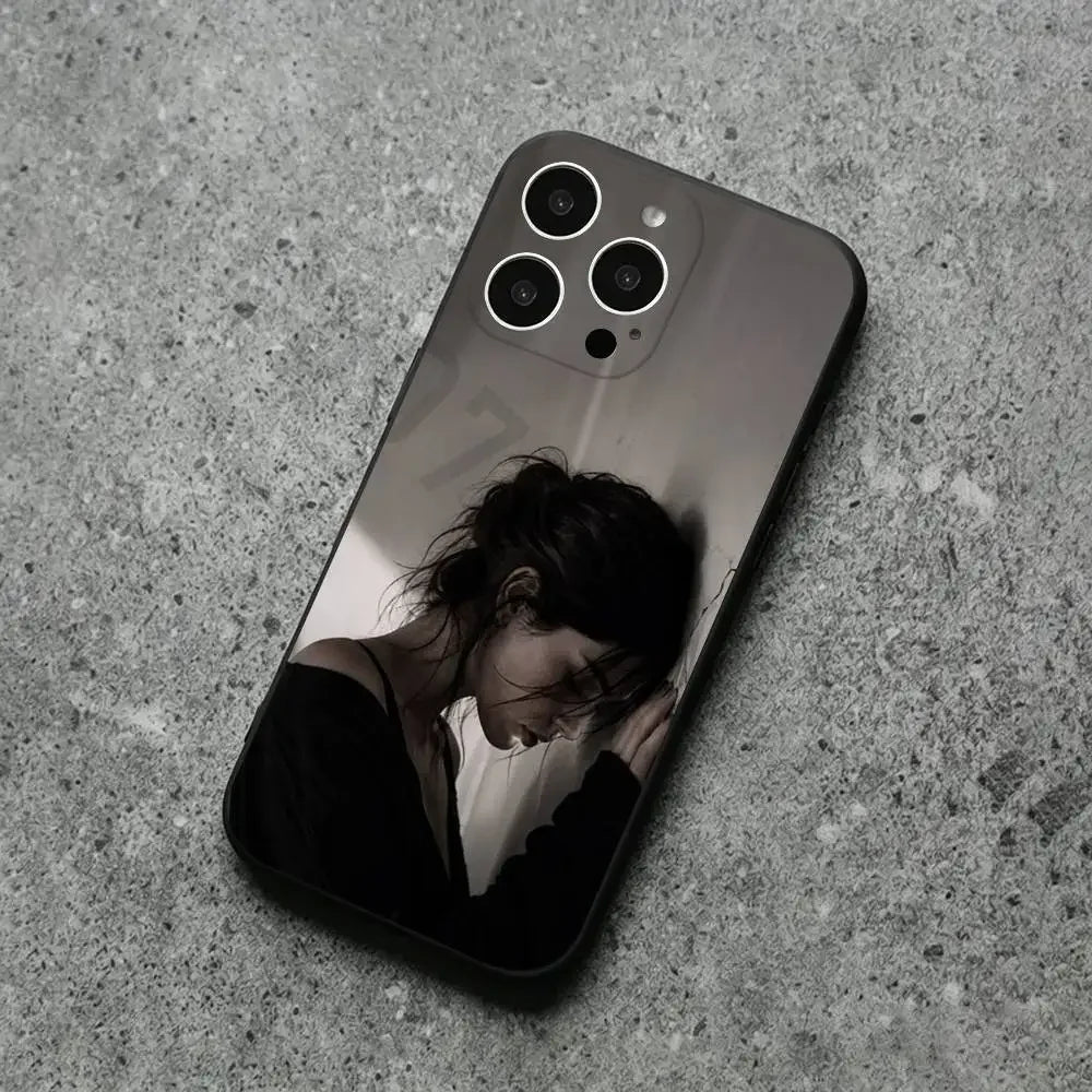 G-Gracie Abrams Hit the Wall Phone Case For IPhone17,11,12,13,14,15,16,XS,XR,X,Mini,Pro,Max,Plus,Shell,Cover