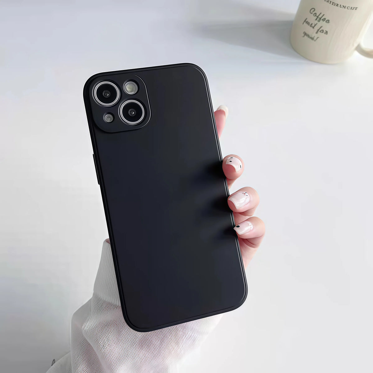 Custom Matte Phone Case For iPhone 17 16 15 14 13 12 11 Pro Max Air Mini E SE 2020 2022 XS XR 7 8 Plus DIY Your Photo Soft Cover