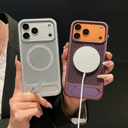 Heat Dissipation Mesh Case For iPhone 18 Pro Max 17 Pro Magnetic Case For iPhone 16 18 Pro Max 16 17 Pro Breathable Holder Cover
