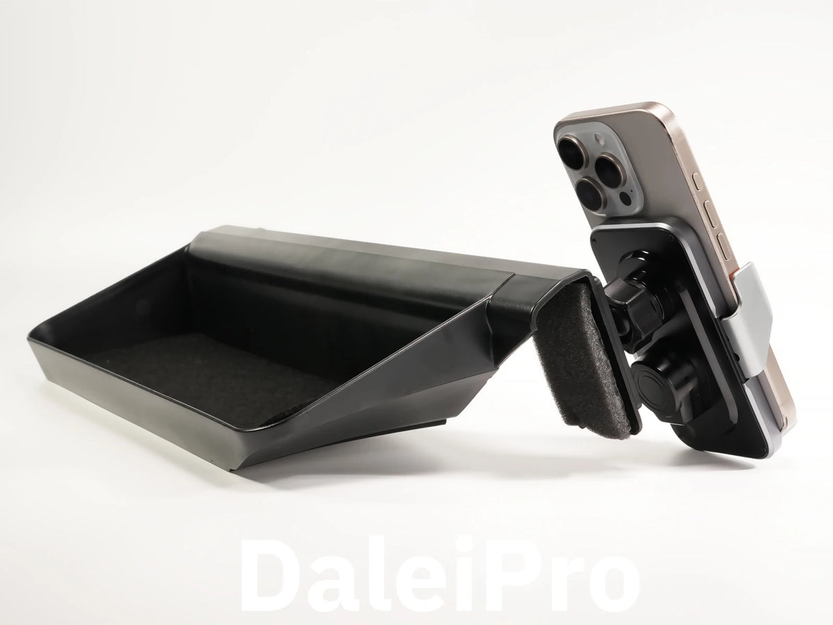 For Toyota Prado LC250 250 2024 2025 Multifunctional Storage Box Dual Phone Holder Car Magnetic Phone Holder Magsafe Charger