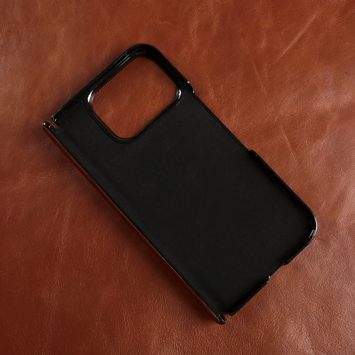 Luxury Genuine Leather Case for Google Pixel 11 Pro Fold 10Pro Fold Oil Wax Central Axis Pattern Phone Back Cases Without Front