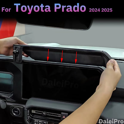 For Toyota Prado LC250 250 2024 2025 Multifunctional Storage Box Dual Phone Holder Car Magnetic Phone Holder Magsafe Charger