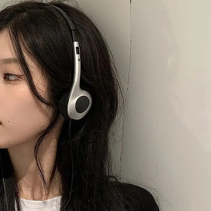 Y2K Personality Retro Headphones Millennium Style Over Ear Wired Headset Vintage Metal Band Photo Props Fashion Noise Isolation