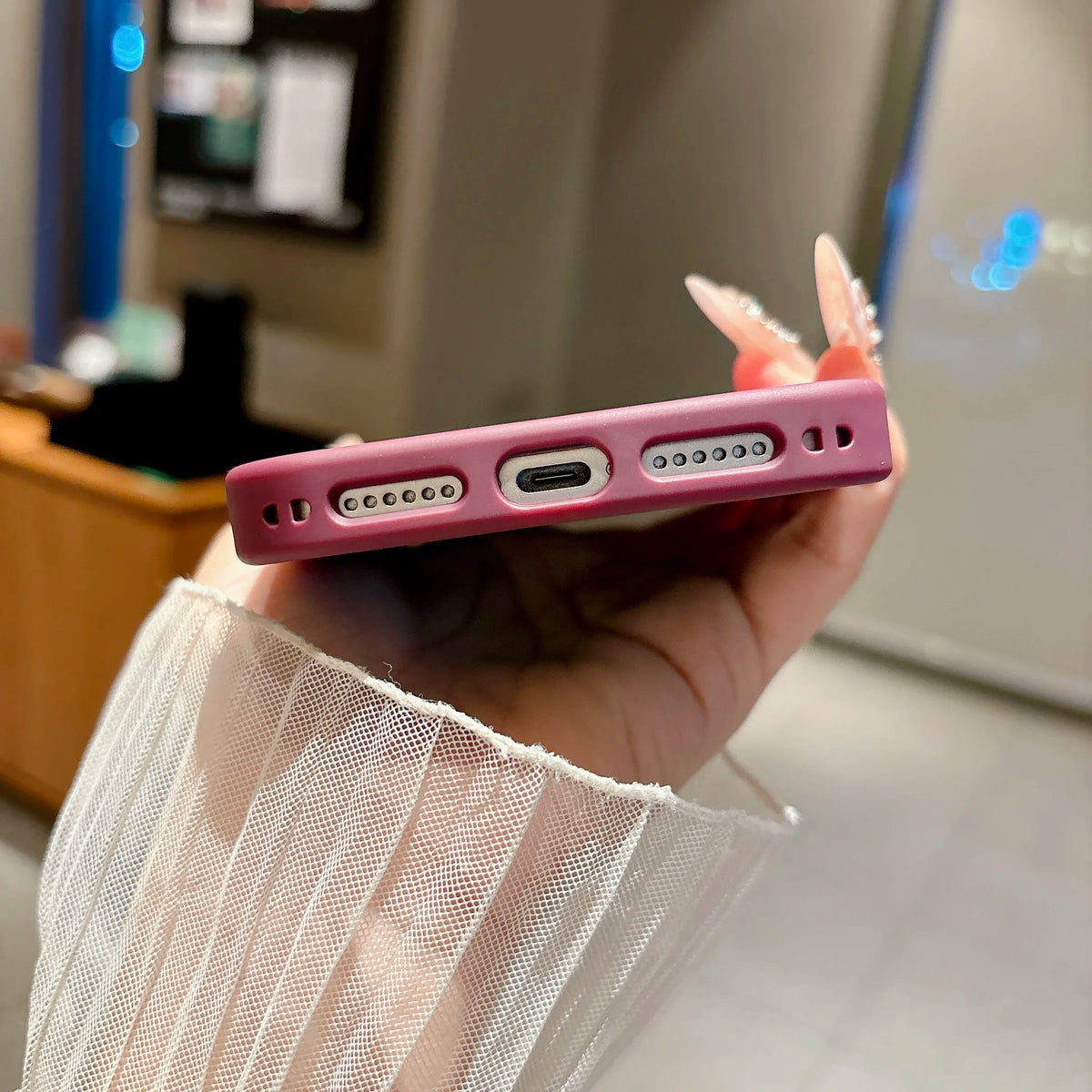 Shockproof Frosted Contrast Color Magnetic Case For iPhone 17 16 15 14 13 12 11 Pro Max Magnetic Capa Lens Protection Cover