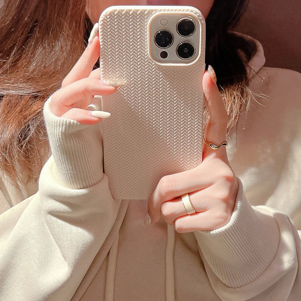 Colored Autumn and Winter Solid Weave Pattern Phone Case For Iphone 14 13 12 11 Pro Max X XR XSMAX 7 8 Plus Fashion New Products