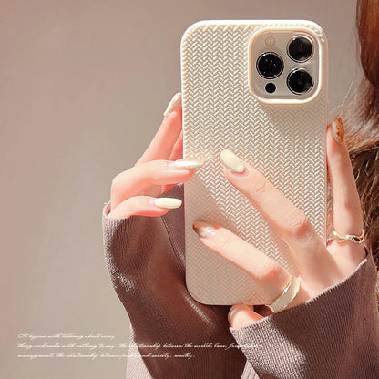 Colored Autumn and Winter Solid Weave Pattern Phone Case For Iphone 14 13 12 11 Pro Max X XR XSMAX 7 8 Plus Fashion New Products