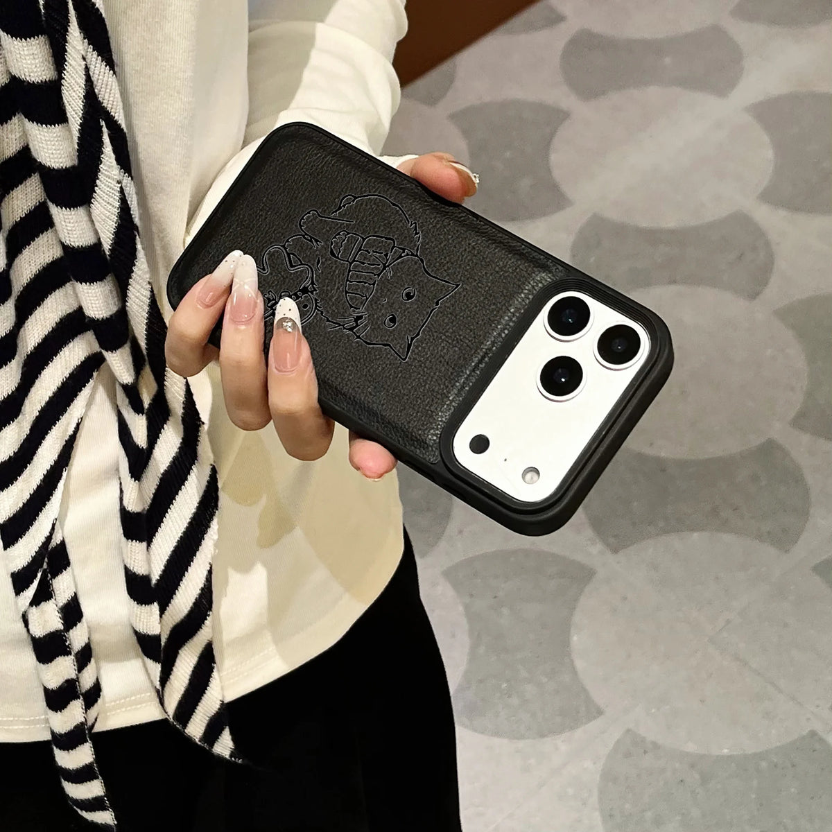 Custom Photo Image Converted to Minimalist Line Style Phone Case for iPhone 18 17 16 15 14 13 12 11 Pro Max 16 Plus 17 Air