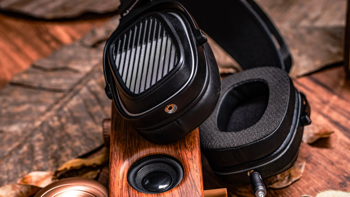 HarmonicDyne Romantic Open-Back Over-ear Headphones 60mm Bamboo Fiber Driver & Open-Back Earcup Design